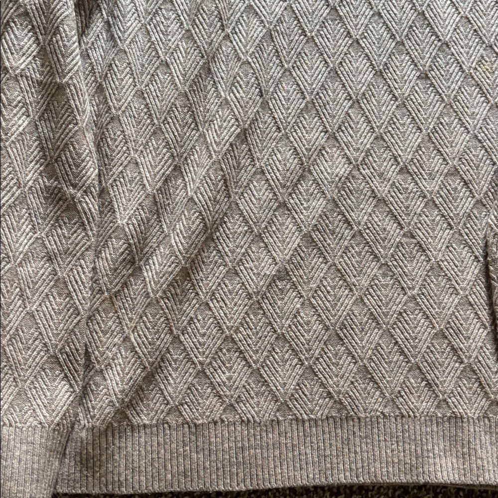 Turtleneck Diamond Pattern Knit Sweater Pre-loved Size L - Picture 2 of 4